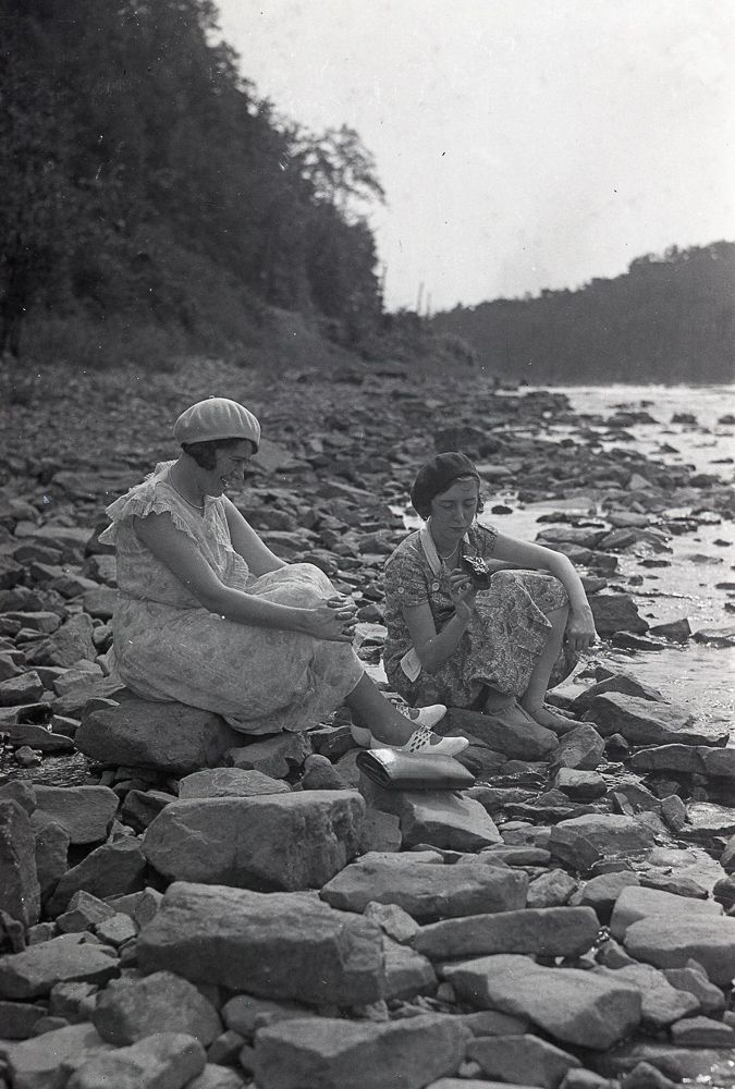 Berry family Am falls 1926 3